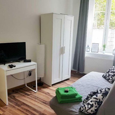 Apartament Nr 15 - 2 Pokoje Z Prywatnymi Lazienkami Centrum Познань Екстер'єр фото
