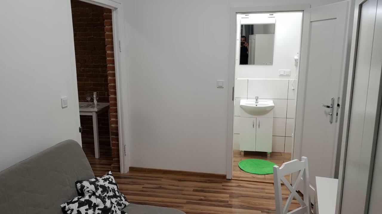 Апартаменти Apartament Nr 15 - 2 Pokoje Z Prywatnymi Lazienkami Centrum Познань Екстер'єр фото