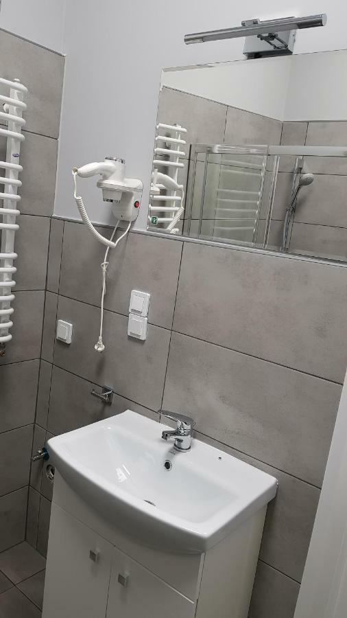 Апартаменти Apartament Nr 15 - 2 Pokoje Z Prywatnymi Lazienkami Centrum Познань Екстер'єр фото